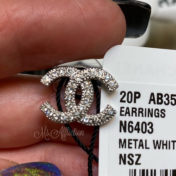 Sold on eBay! CHANEL CC Earrings *Rare Silver 2020 - Picture 6 of 8